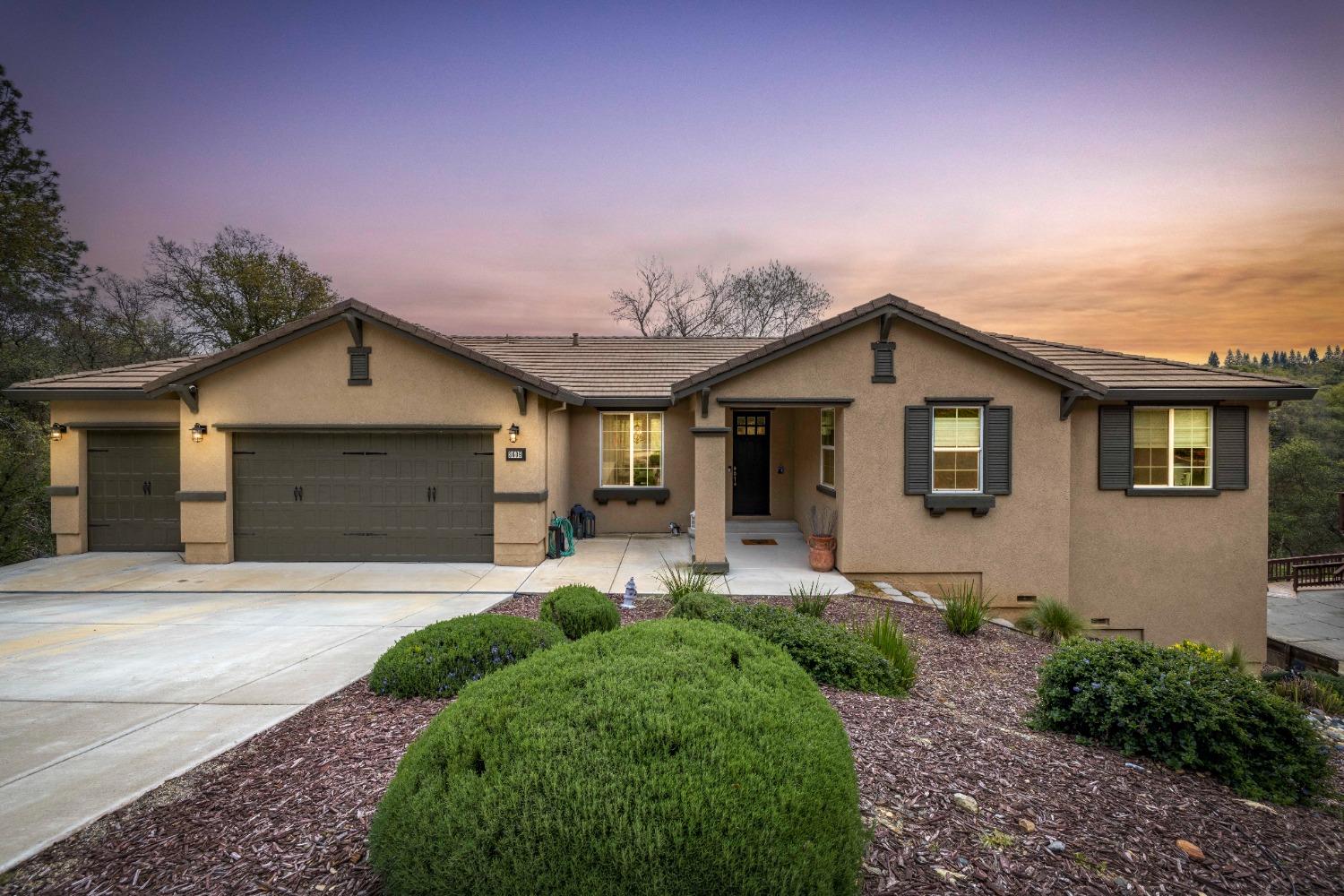 3609 Montclair Road