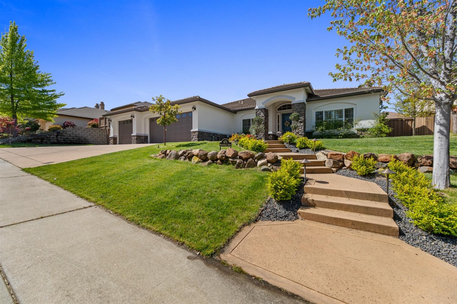 673 Westchester Drive