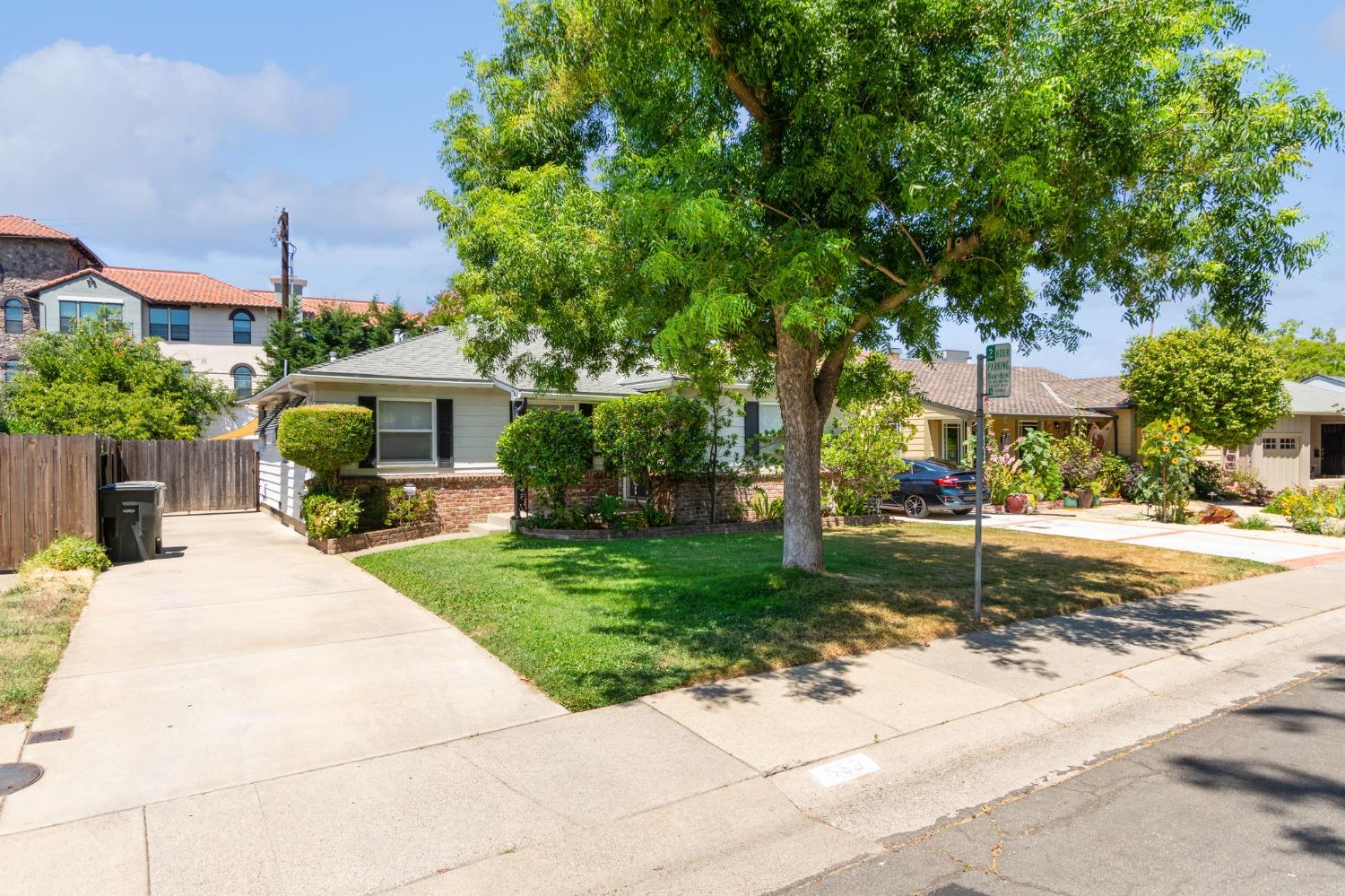 558 Lagomarsino Way