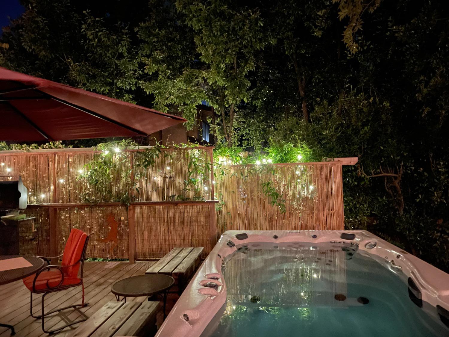 204 Oak Canyon Way