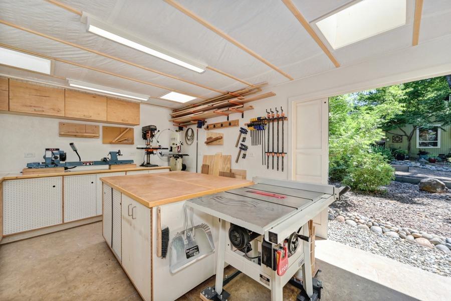 204 Oak Canyon Way