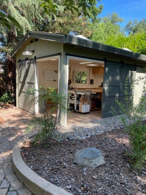 204 Oak Canyon Way