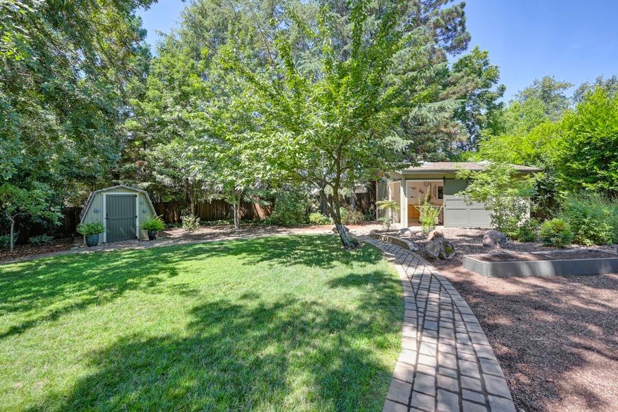 204 Oak Canyon Way