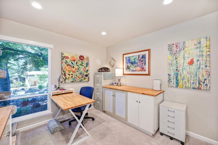 204 Oak Canyon Way