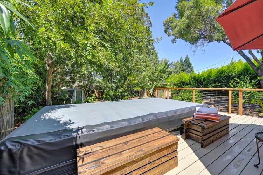 204 Oak Canyon Way