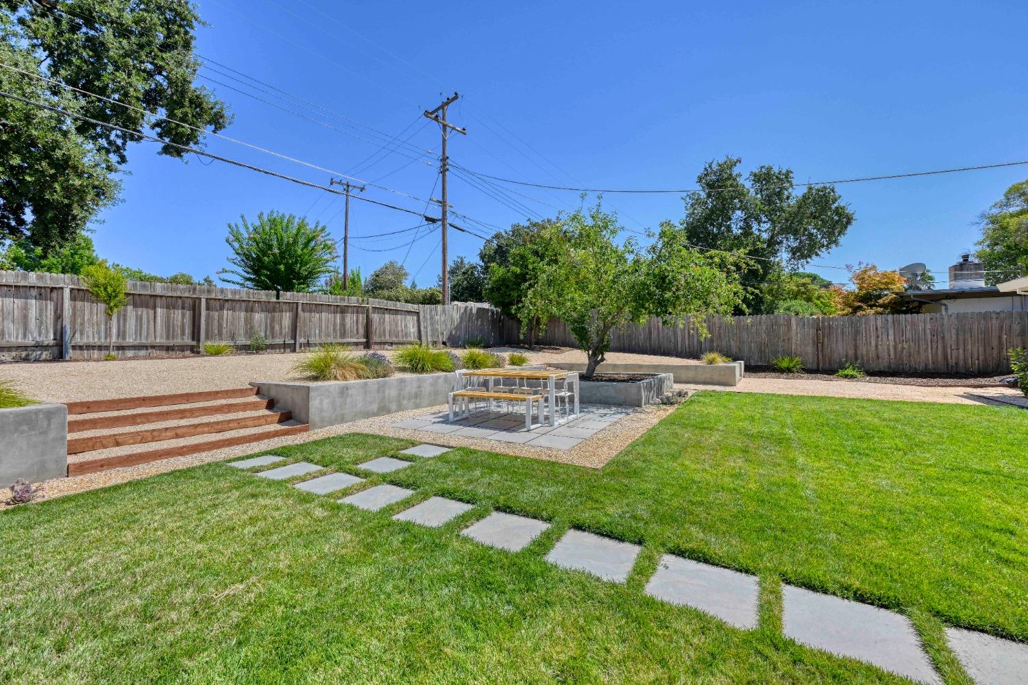 4309 Jan Drive