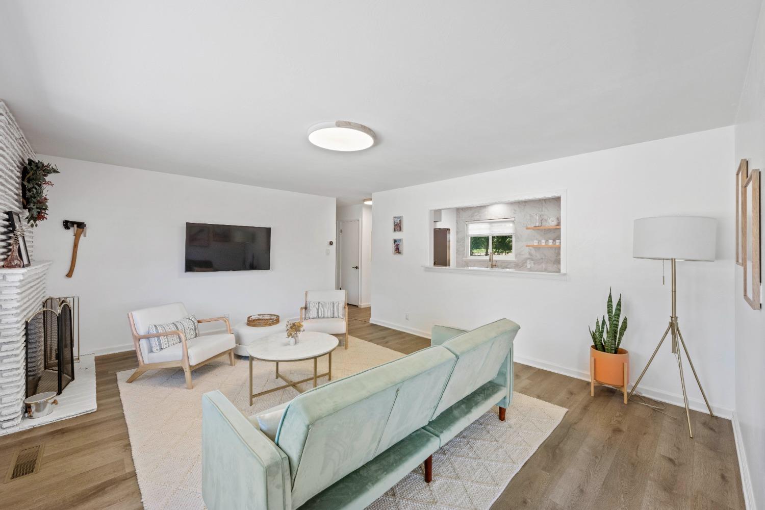 4309 Jan Drive