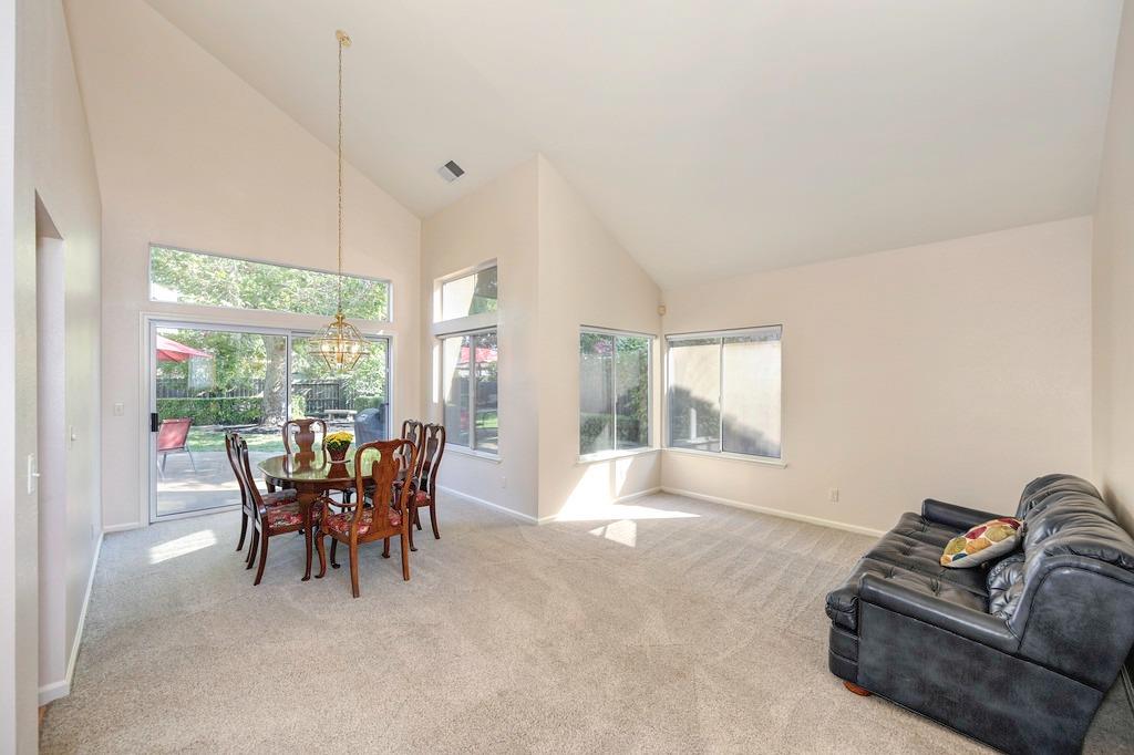 110 Hamersley Court