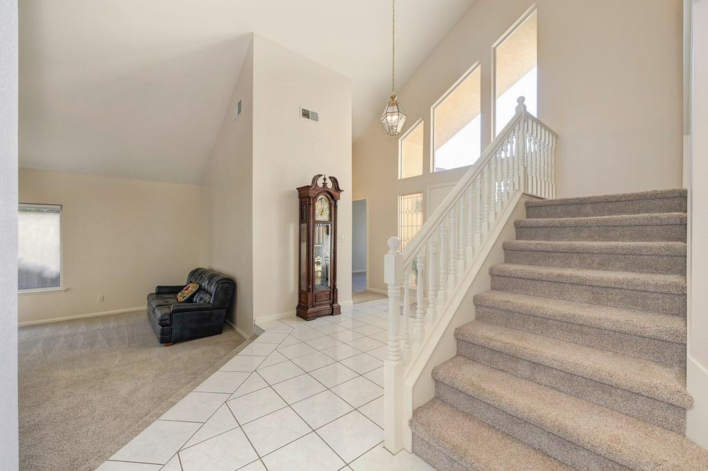 110 Hamersley Court