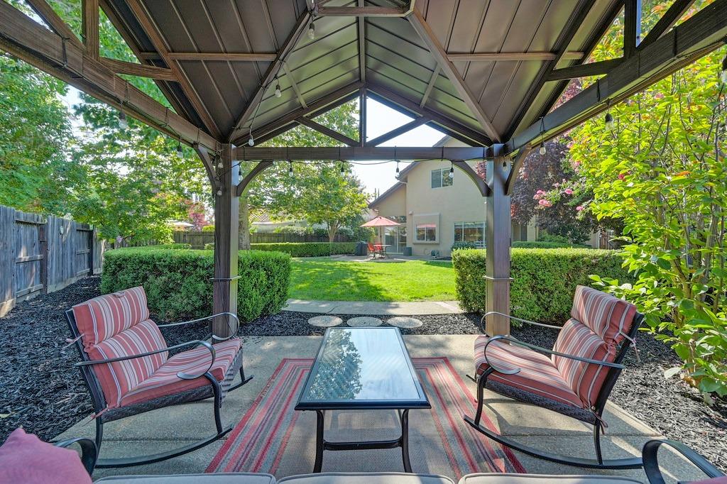 110 Hamersley Court