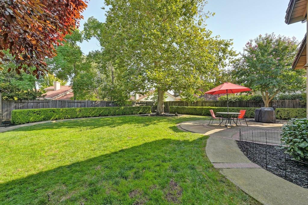 110 Hamersley Court