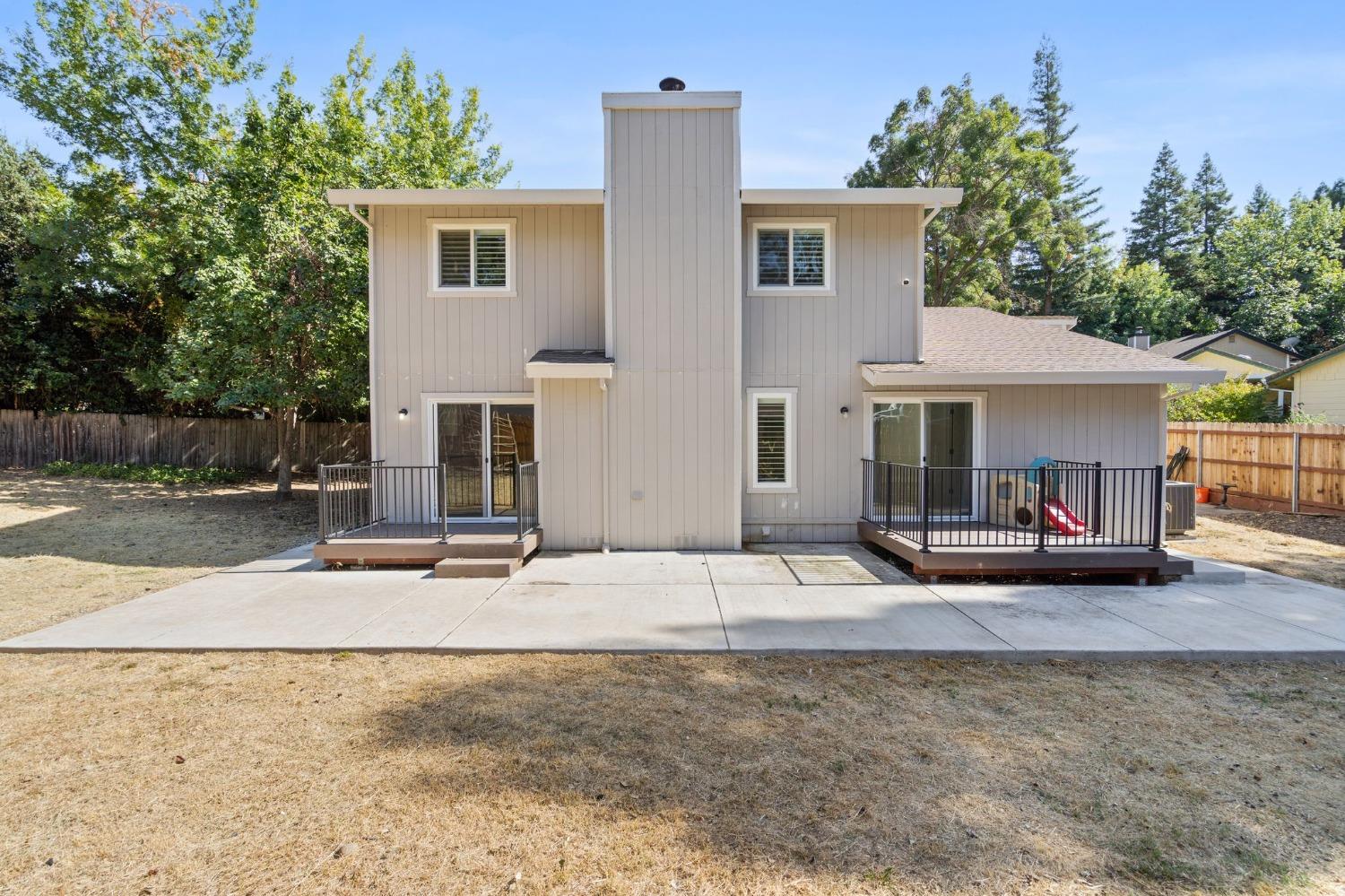 6011 Tall Brave Court