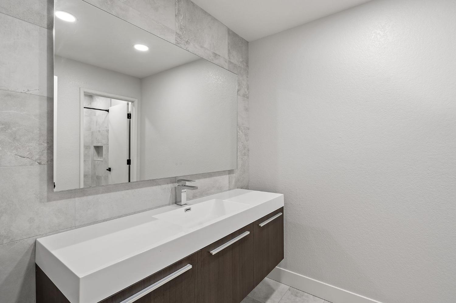 6011 Tall Brave Court