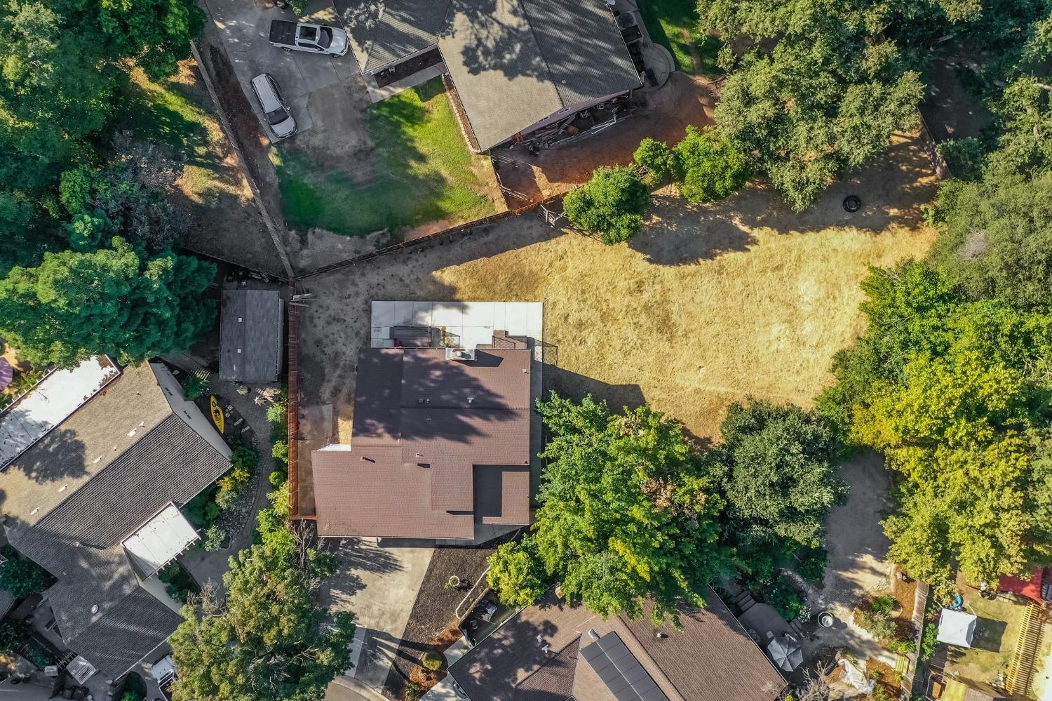 6011 Tall Brave Court