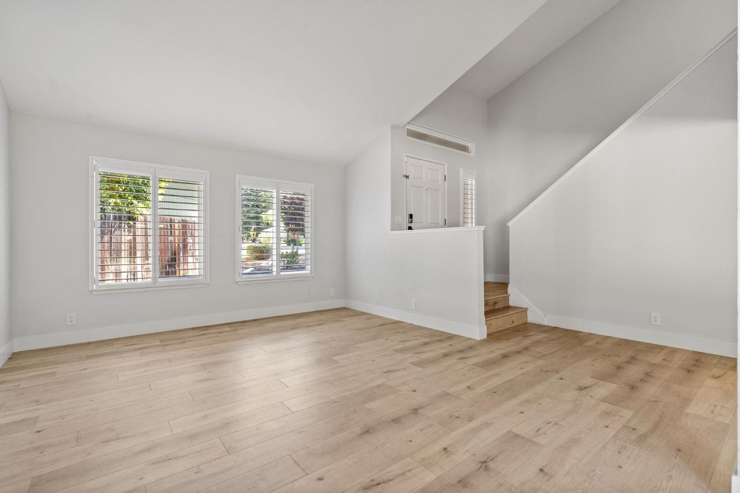 6011 Tall Brave Court