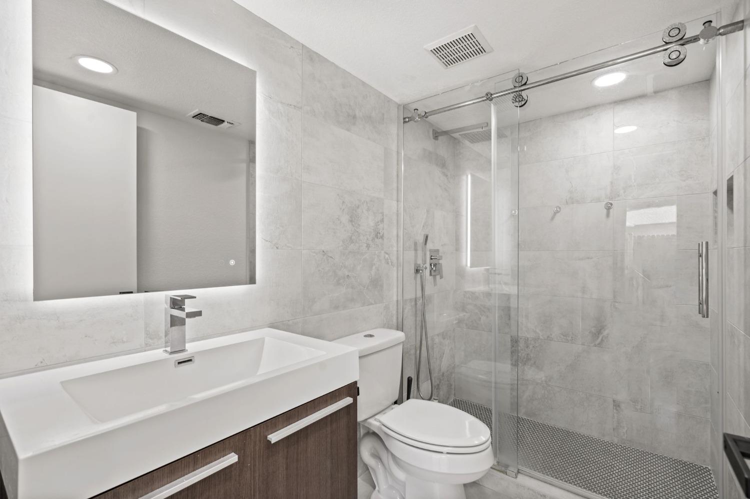 6011 Tall Brave Court