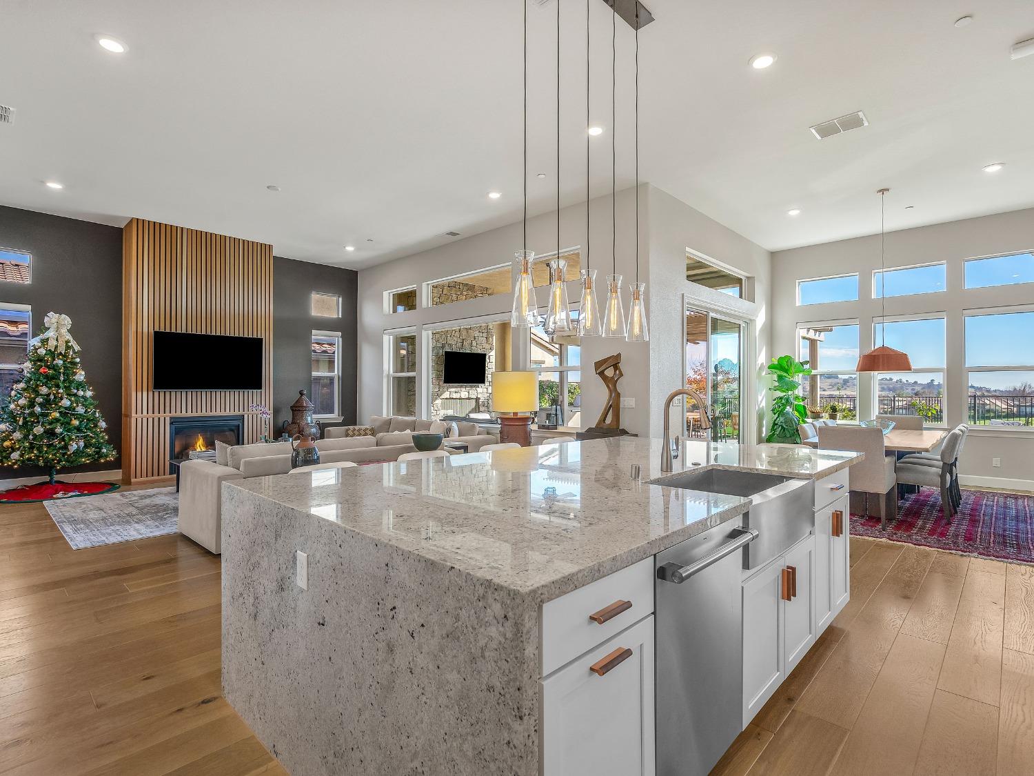 1242 Van Gogh Drive