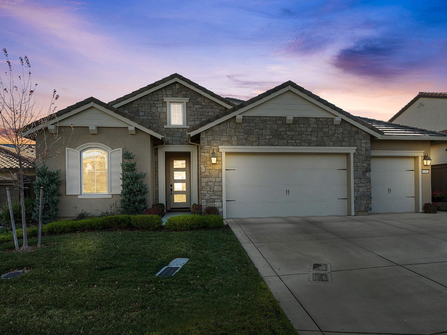 1242 Van Gogh Drive