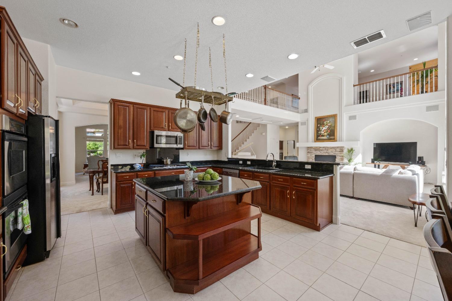 646 Rogers Circle
