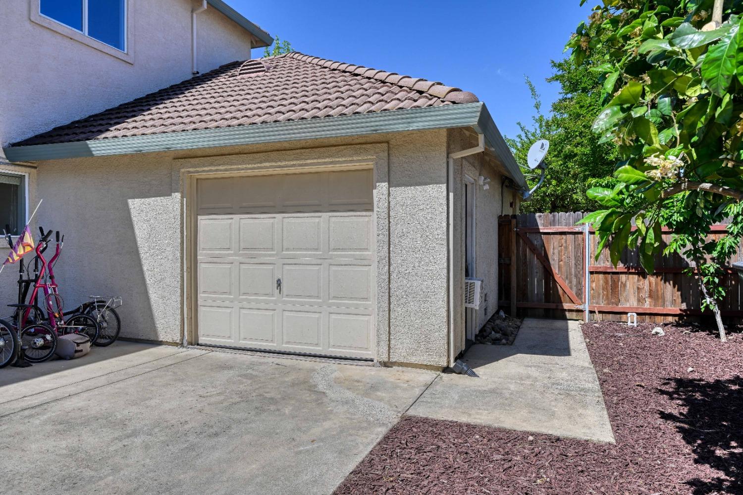 646 Rogers Circle