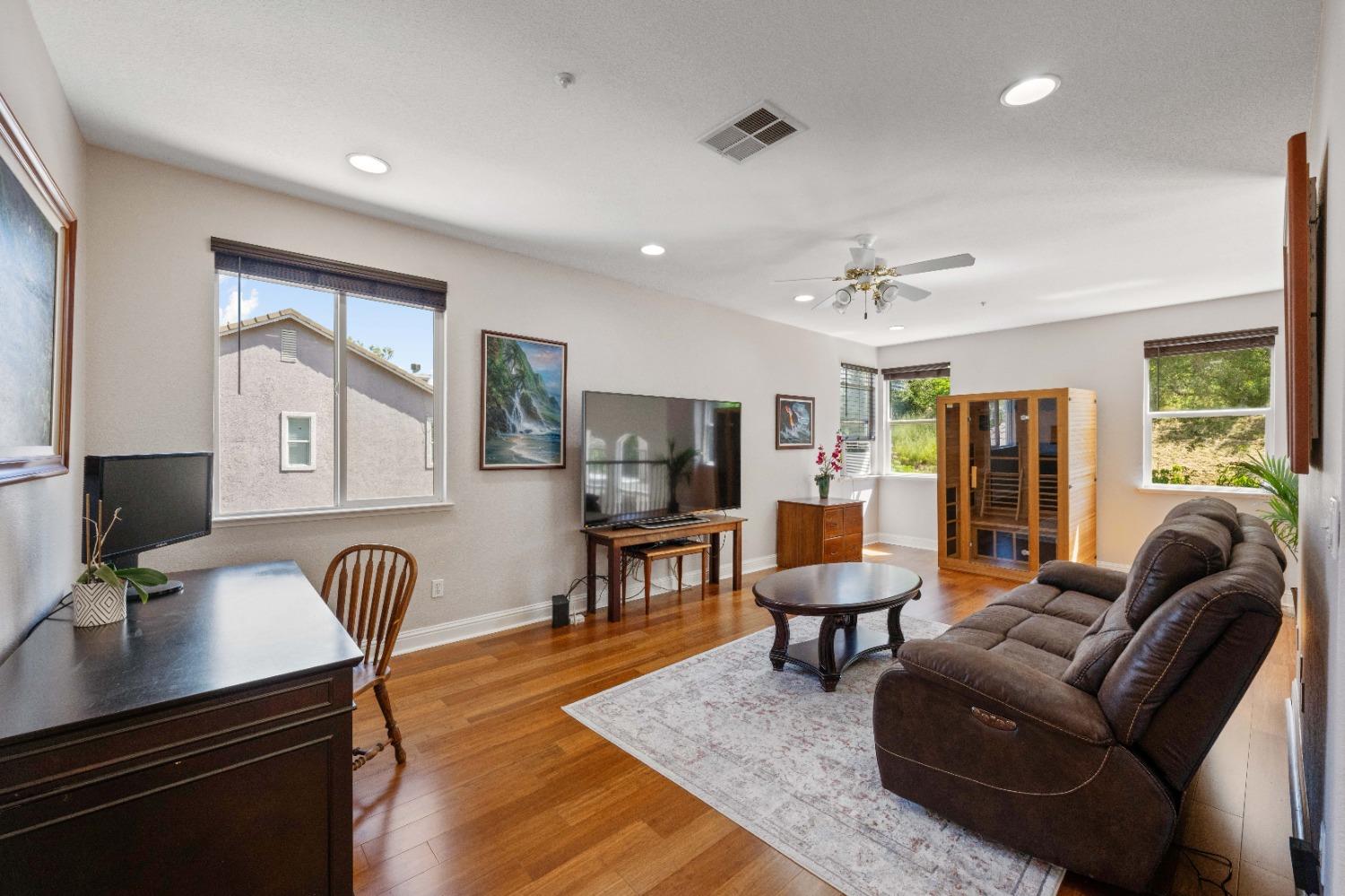 646 Rogers Circle