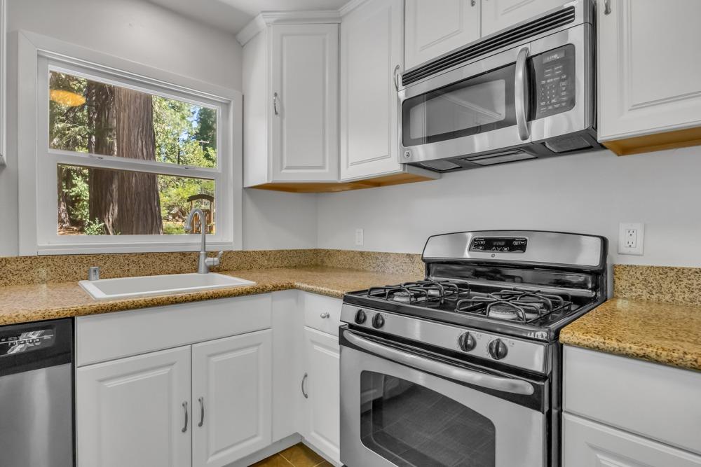 5215 Camp Snowline Road