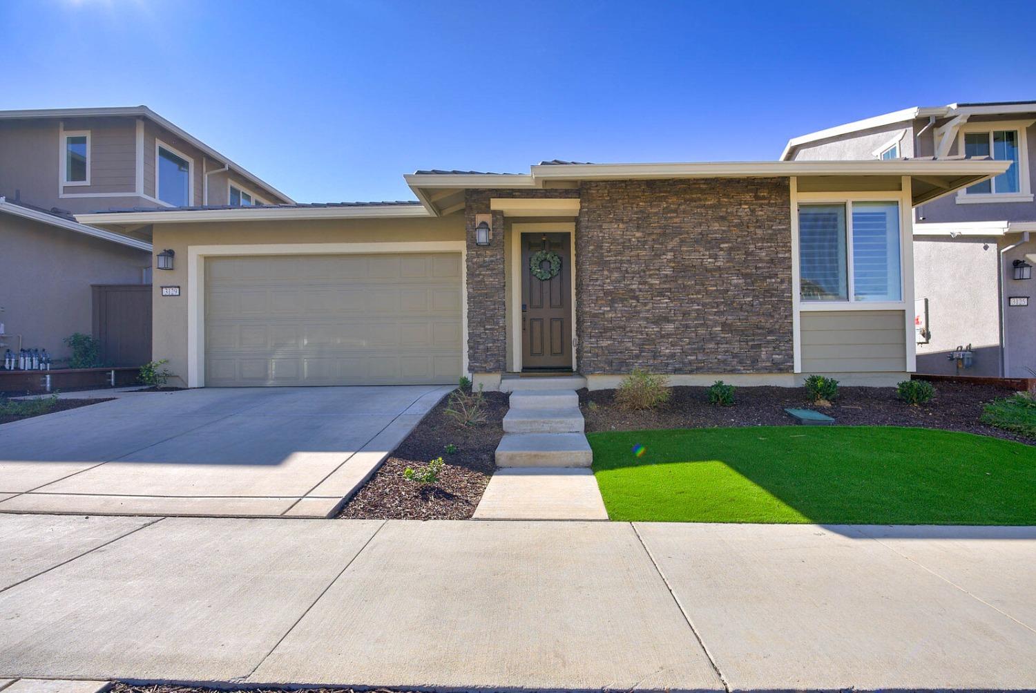 3129 Velvet Grove Court