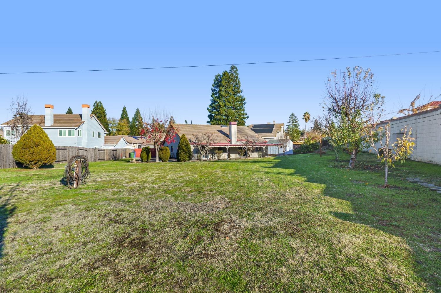 261 Thorndike Way