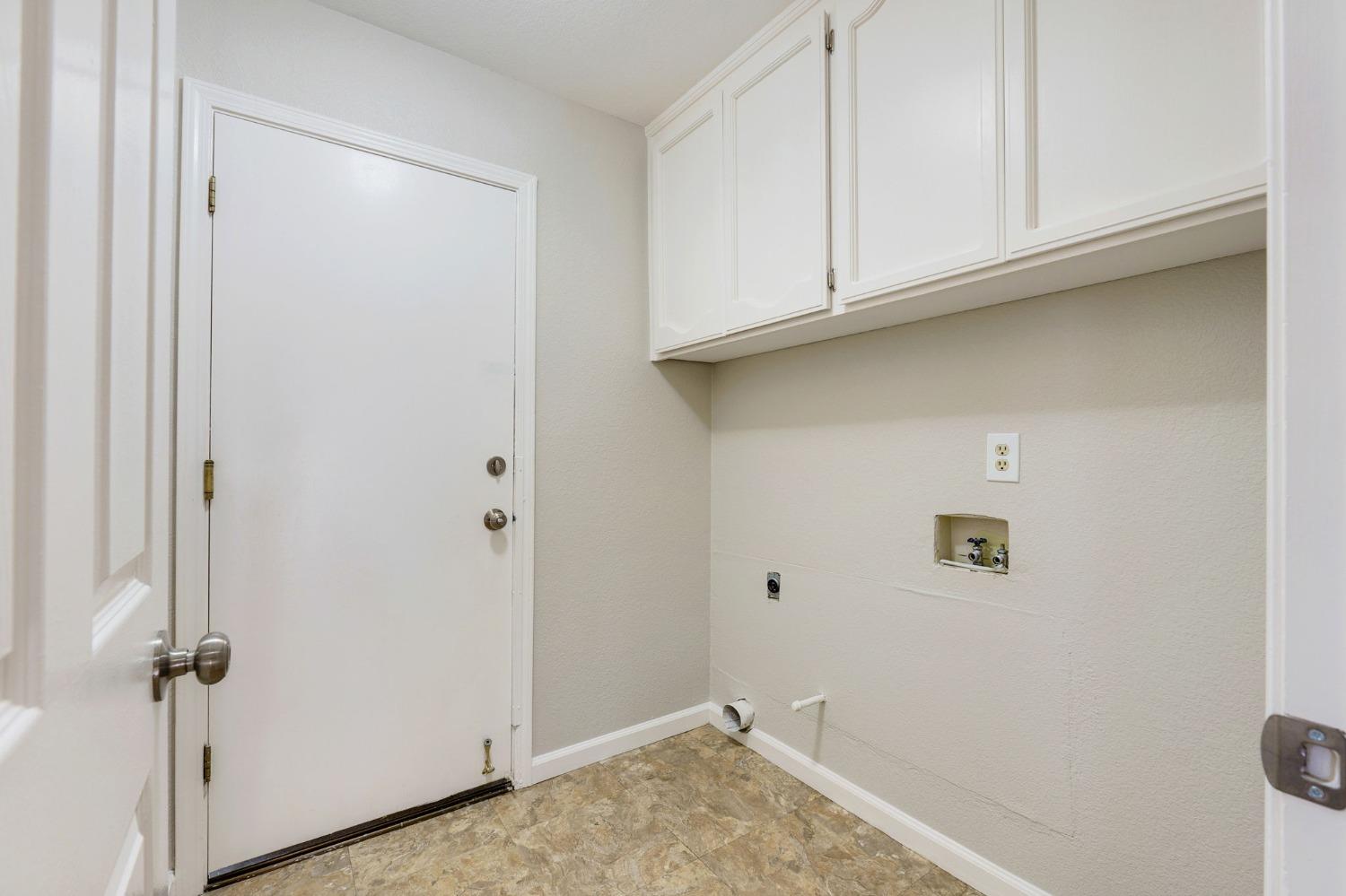 261 Thorndike Way