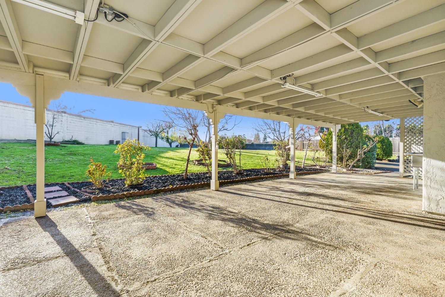 261 Thorndike Way