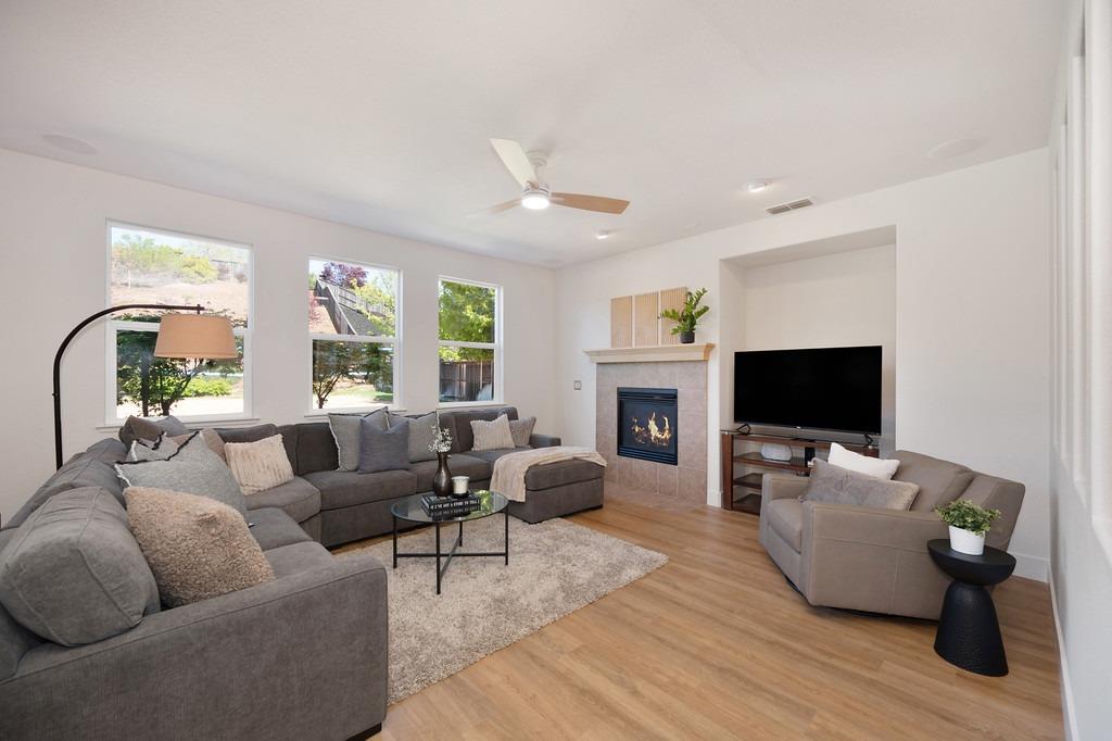 1191 Scheidegger Circle