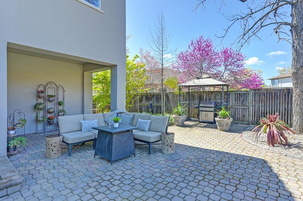 1191 Scheidegger Circle