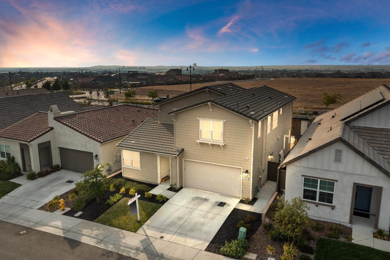 816 Clementine Drive