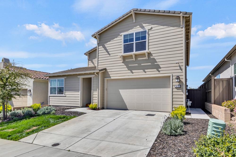 816 Clementine Drive