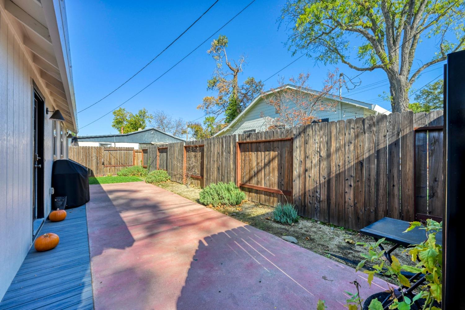 304 Coloma Street