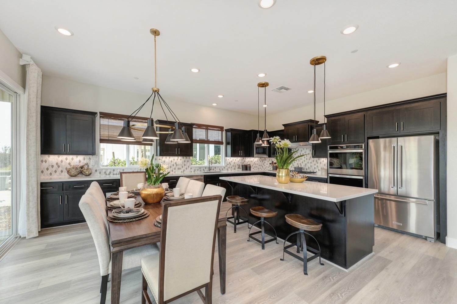 1449 Wadsworth Circle
