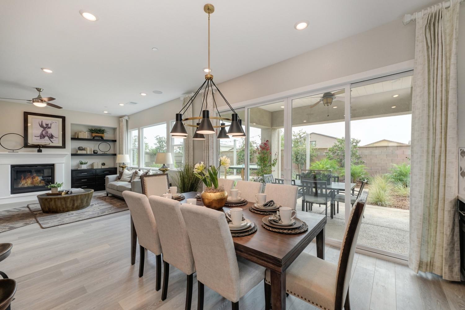 1449 Wadsworth Circle