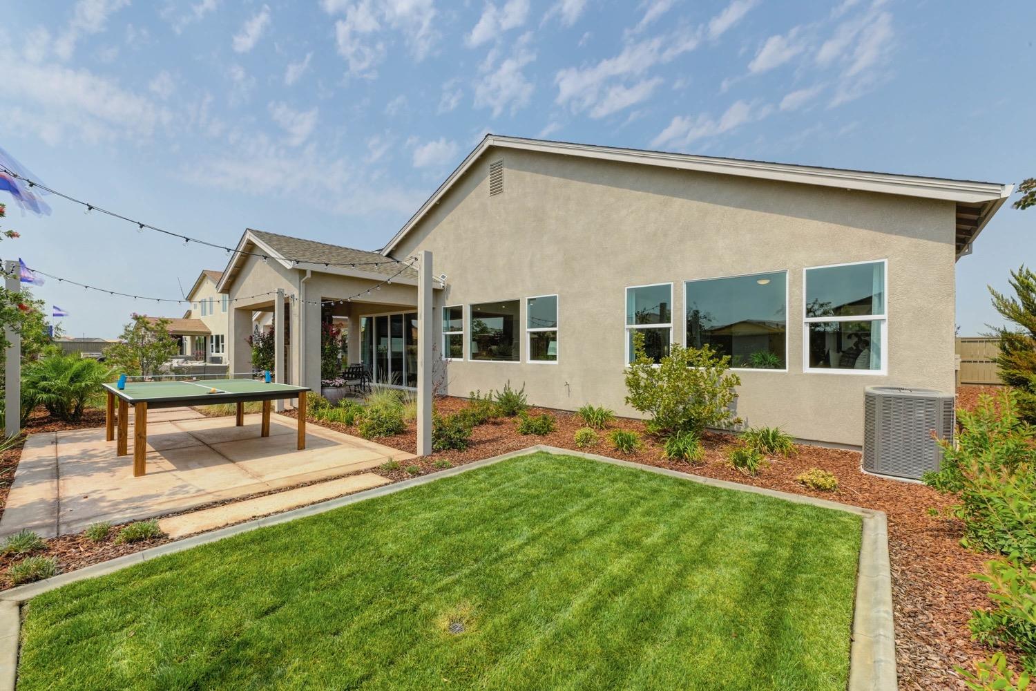 1449 Wadsworth Circle