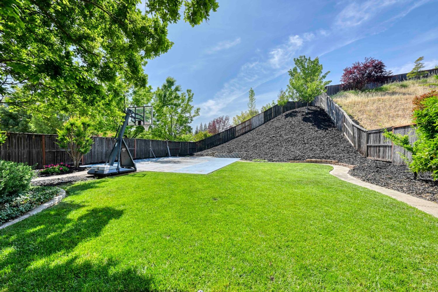 1510 Thurman Way