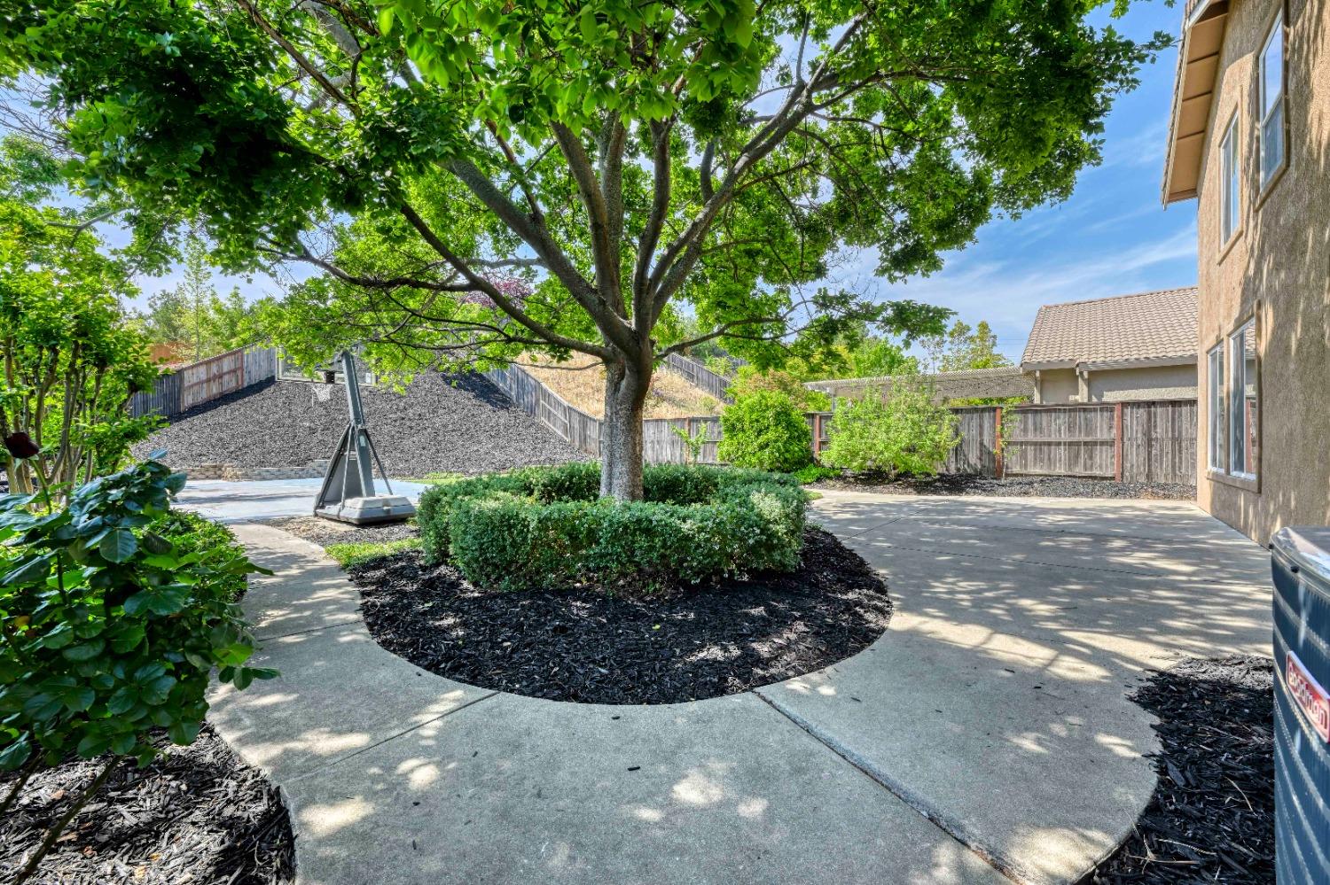 1510 Thurman Way