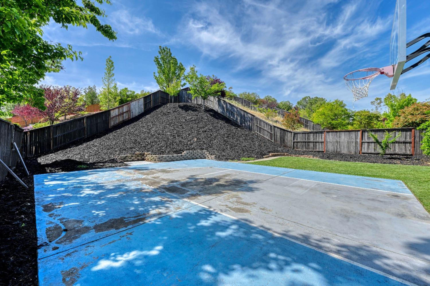 1510 Thurman Way