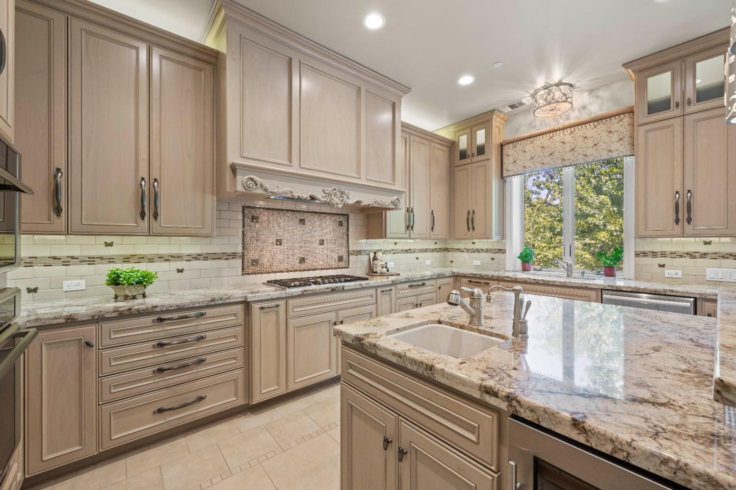 4324 Carlson Court