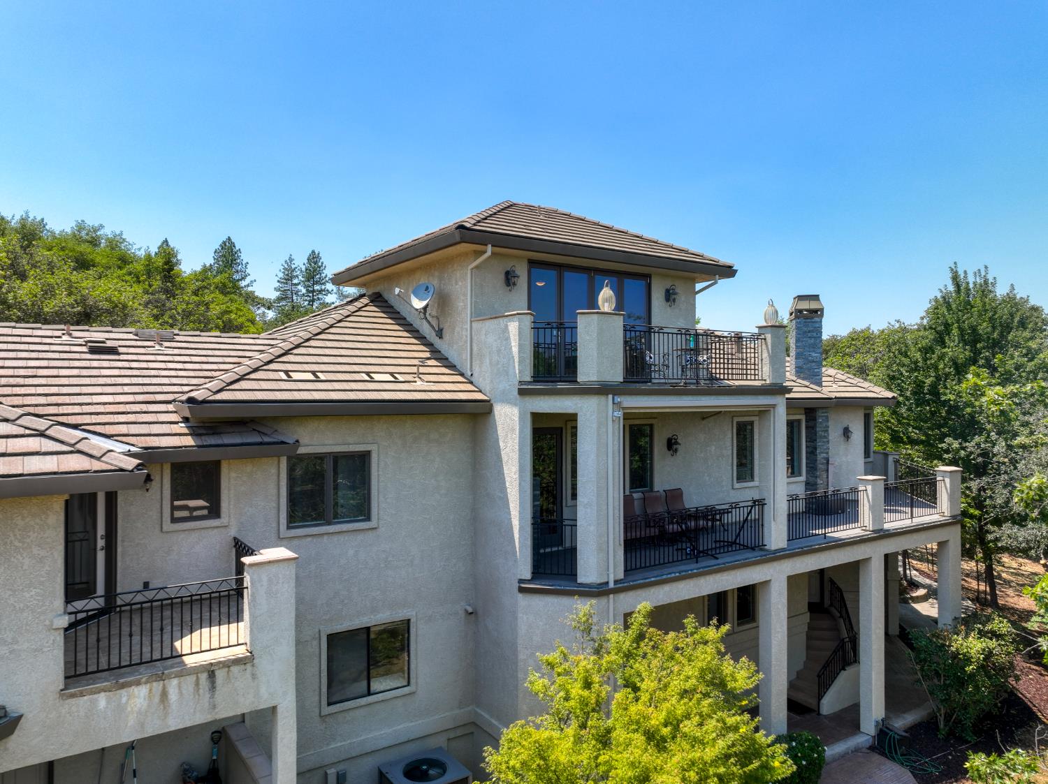 4324 Carlson Court