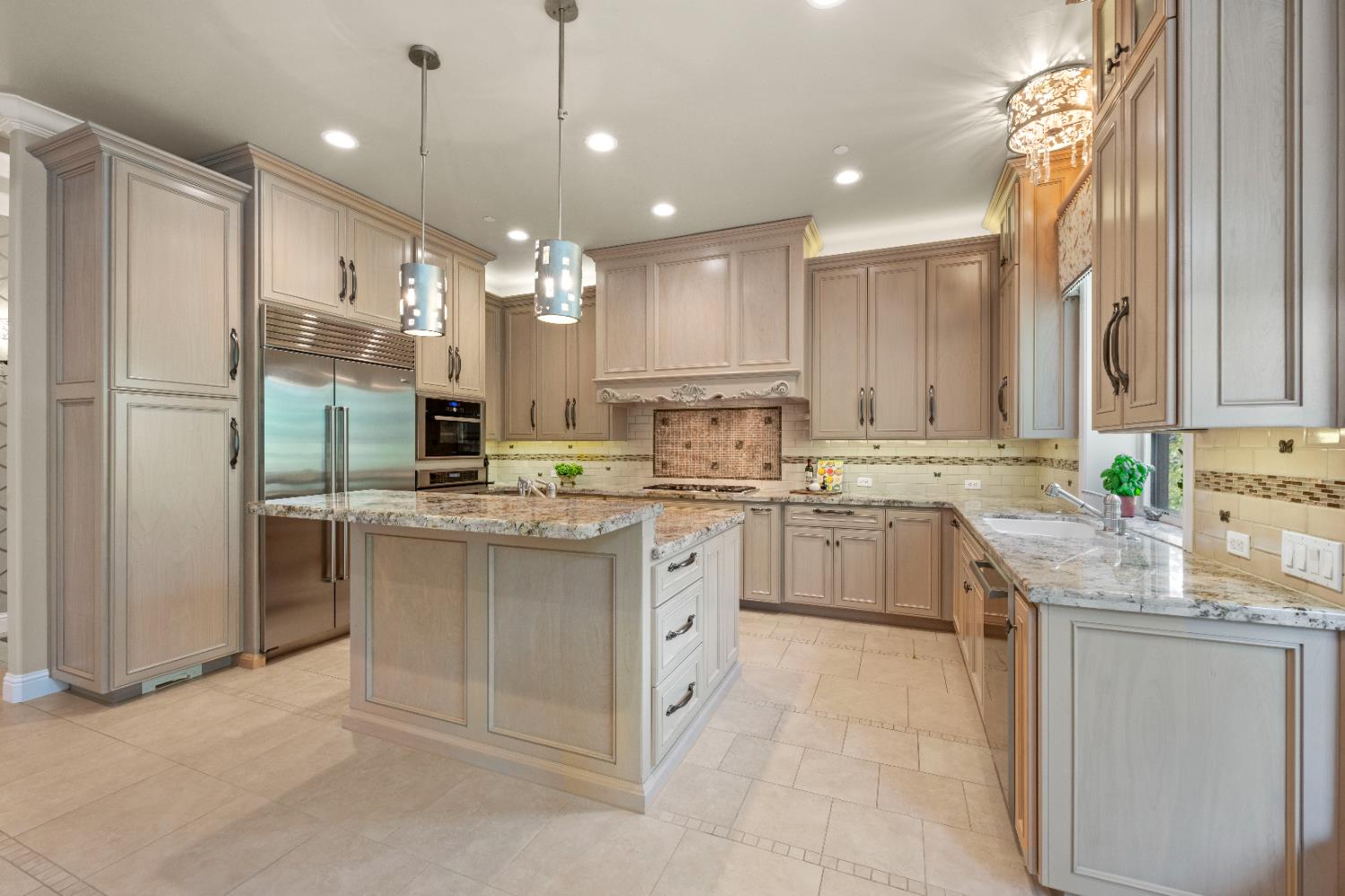 4324 Carlson Court