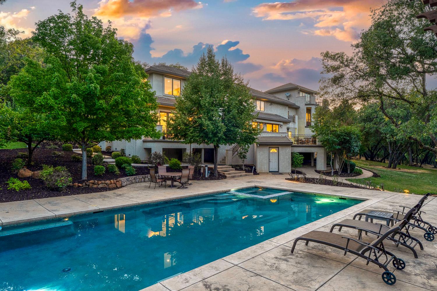 4324 Carlson Court
