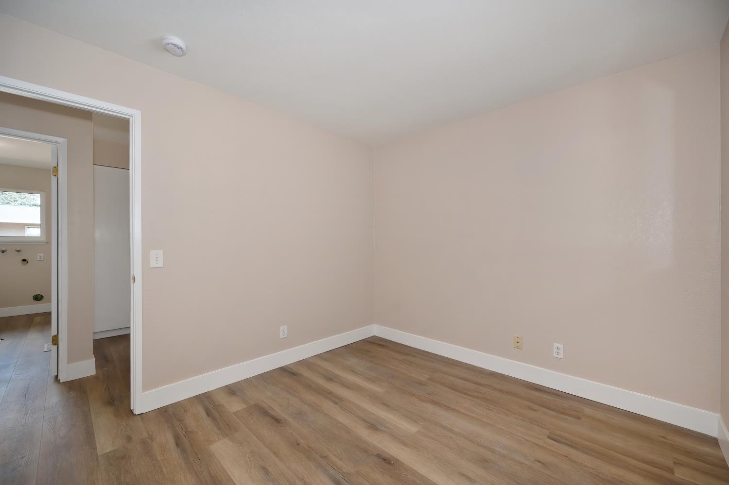 11667 Torrey Pines Drive