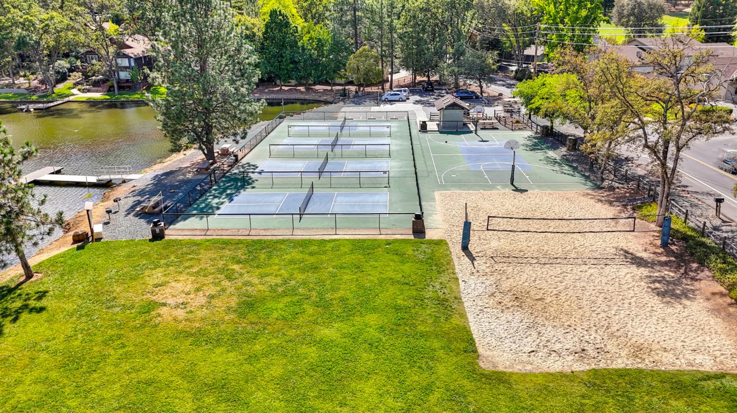 11667 Torrey Pines Drive