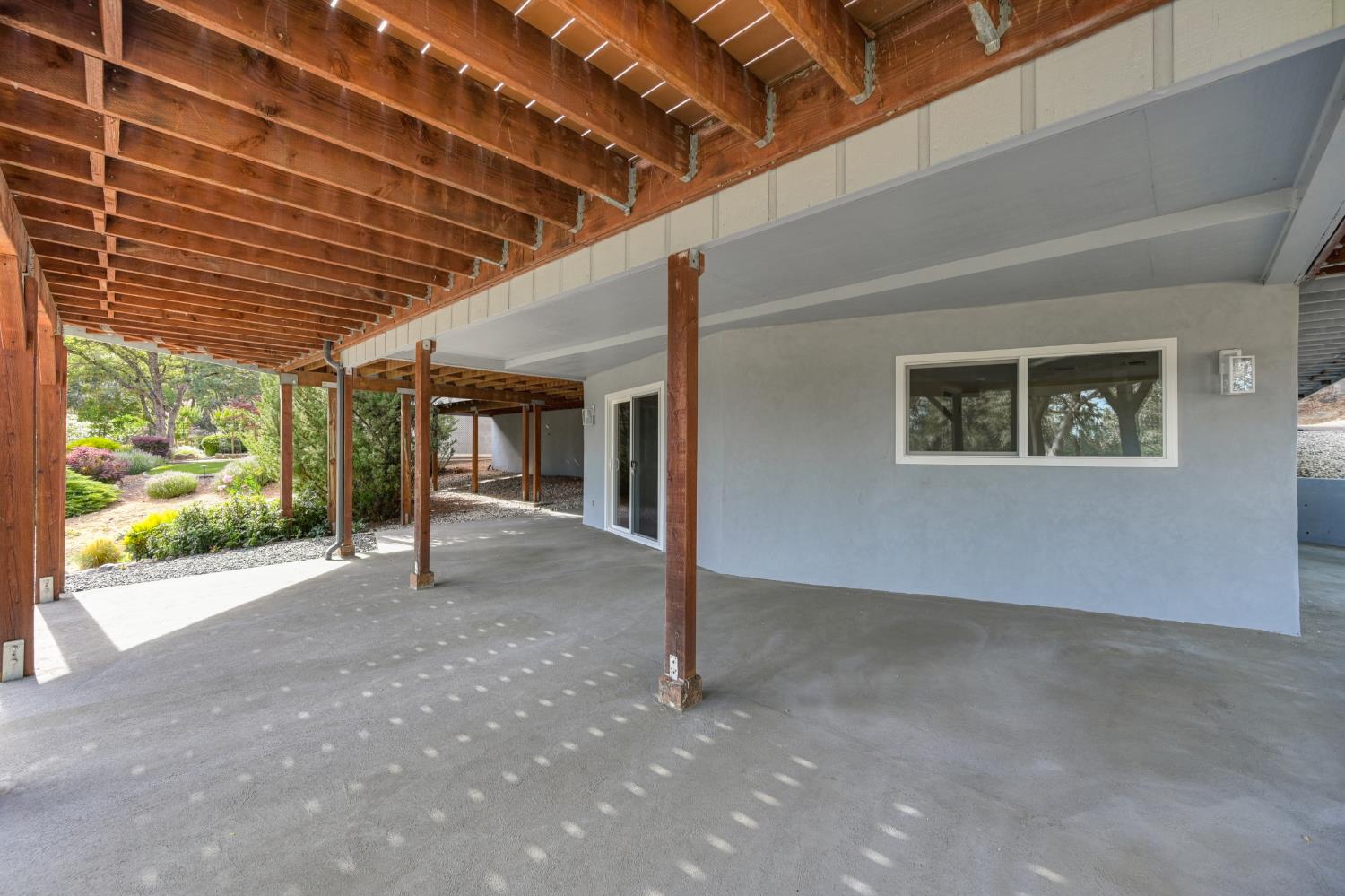 11667 Torrey Pines Drive