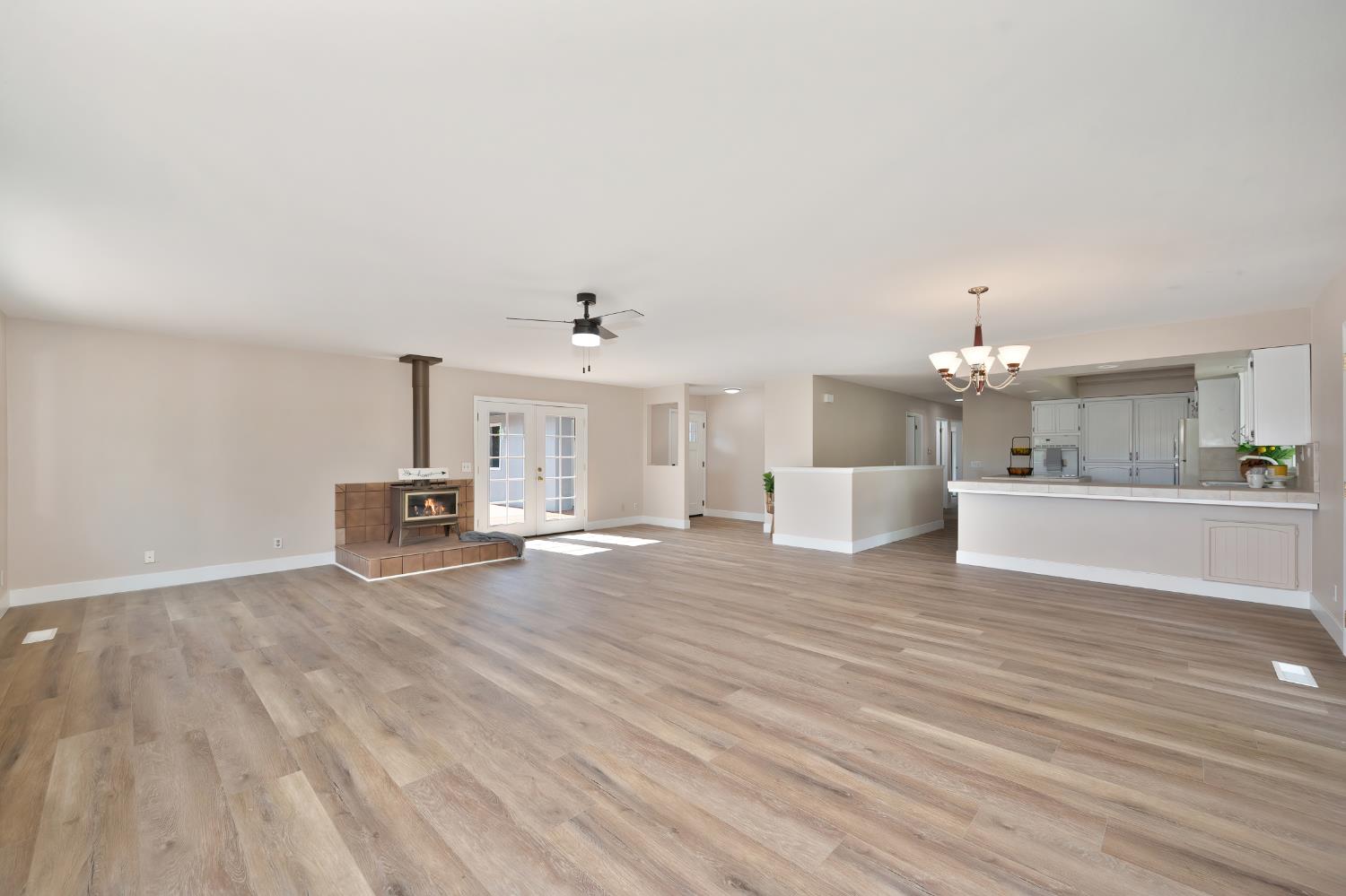 11667 Torrey Pines Drive