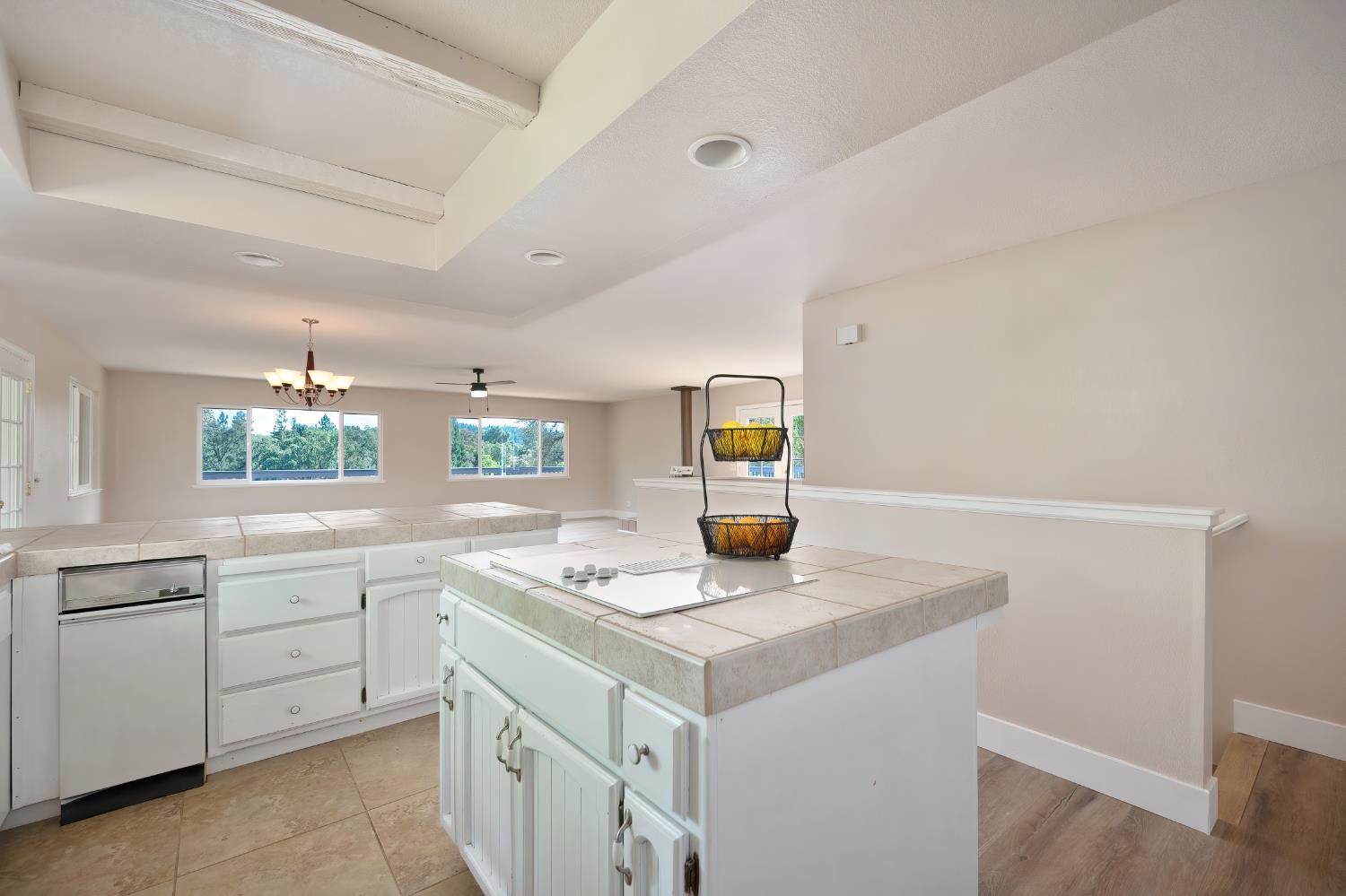 11667 Torrey Pines Drive